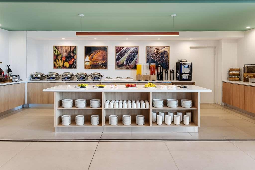 Hampton By Hilton Guanacaste Airport Hotel ลิเบเรีย ร้านอาหาร รูปภาพ